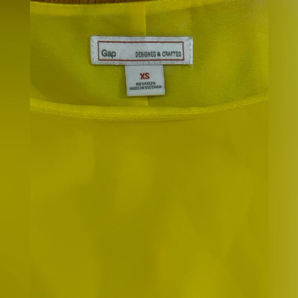 gap Darcy Dress in Yellow XS - Picture 3 of 3